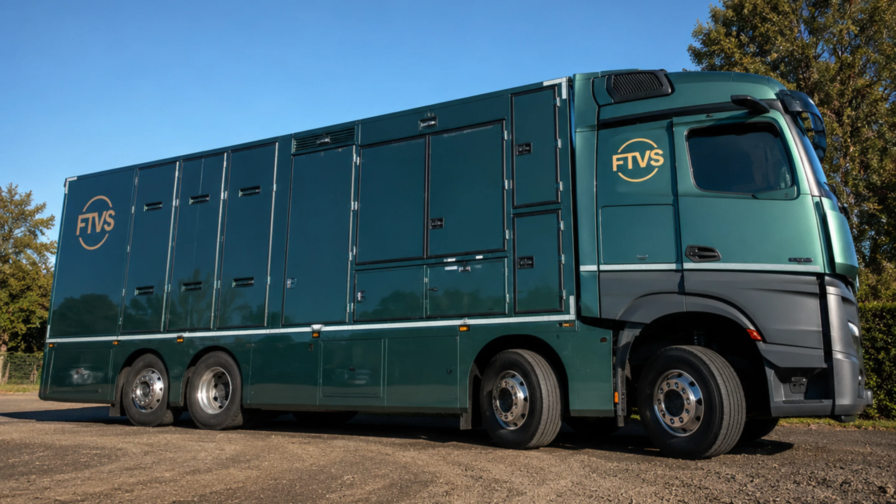 Stage V Hybrid Unit power truck